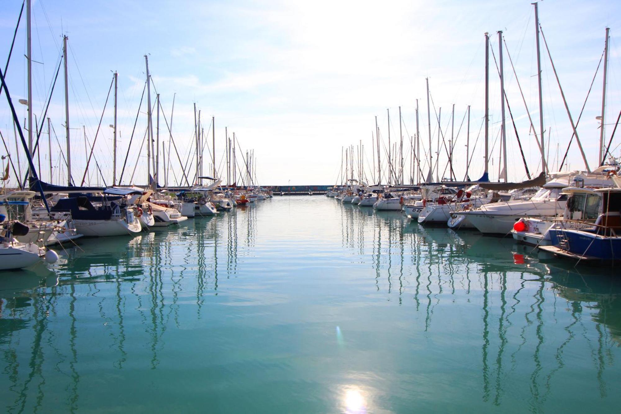 Global Properties, Apartamento Con Terraza Y Vistas Al Mar Y A La Montana Canet d'En Berenguer Esterno foto
