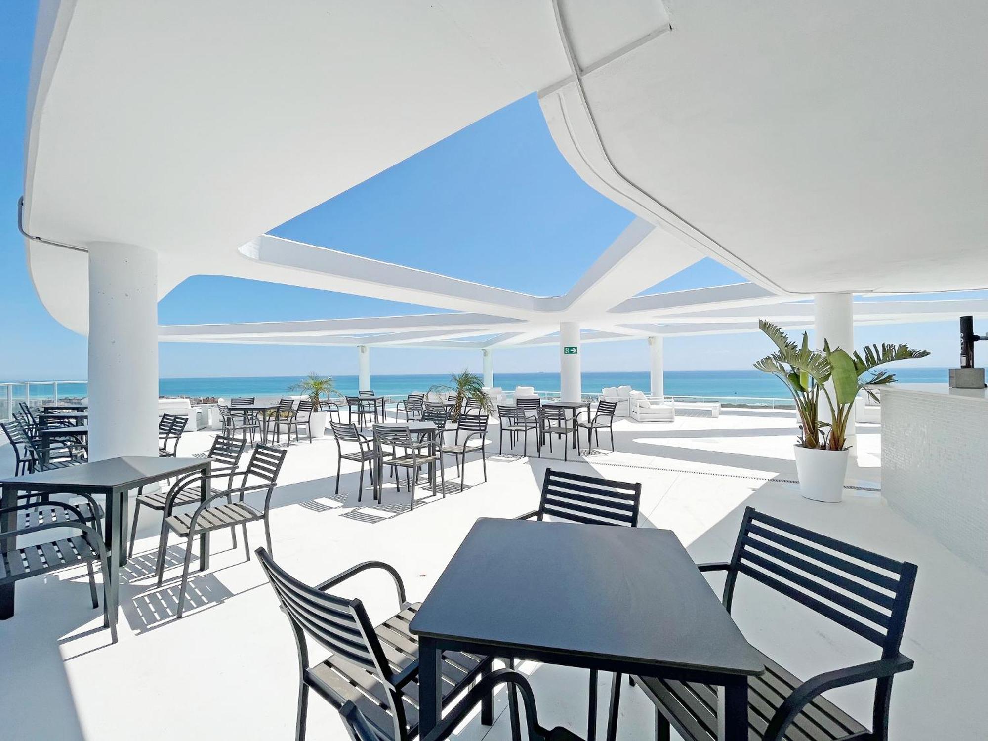 Global Properties, Apartamento Con Terraza Y Vistas Al Mar Y A La Montana Canet d'En Berenguer Esterno foto